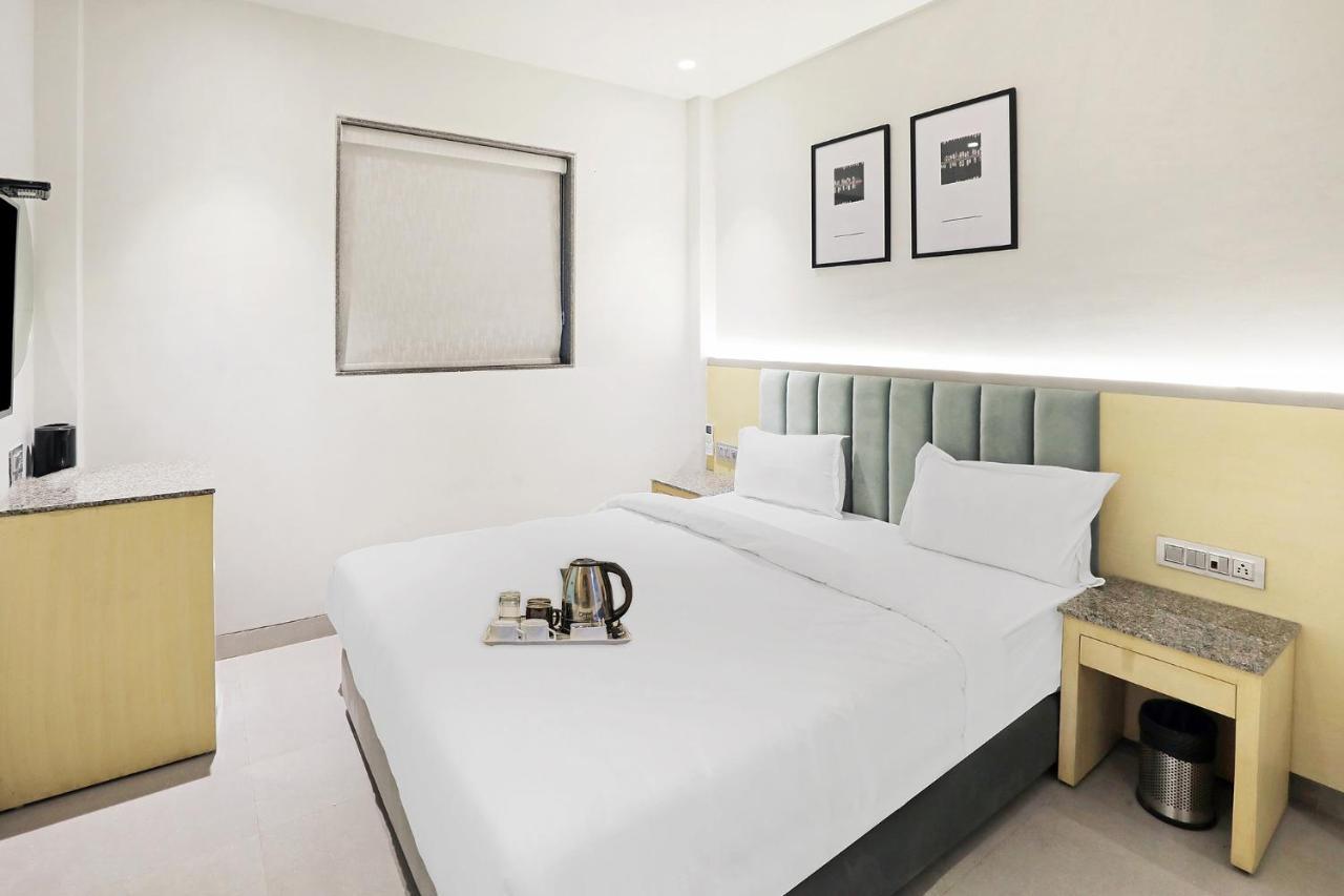 Fabhotel Oasis Yellow Courtyard 博帕尔 外观 照片