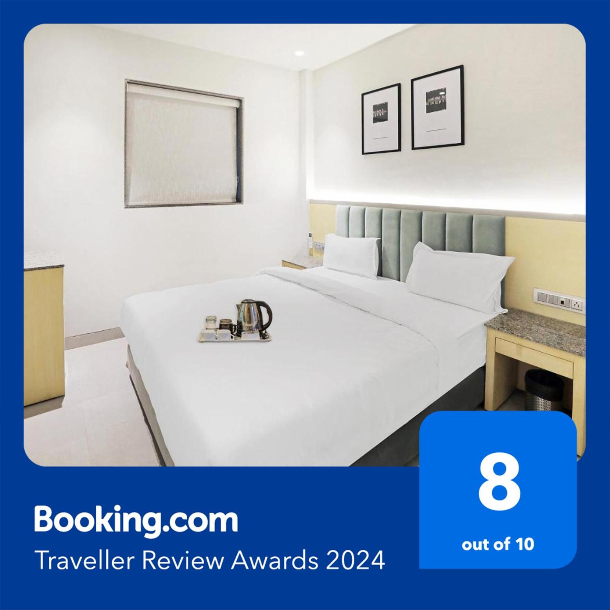 Fabhotel Oasis Yellow Courtyard 博帕尔 外观 照片