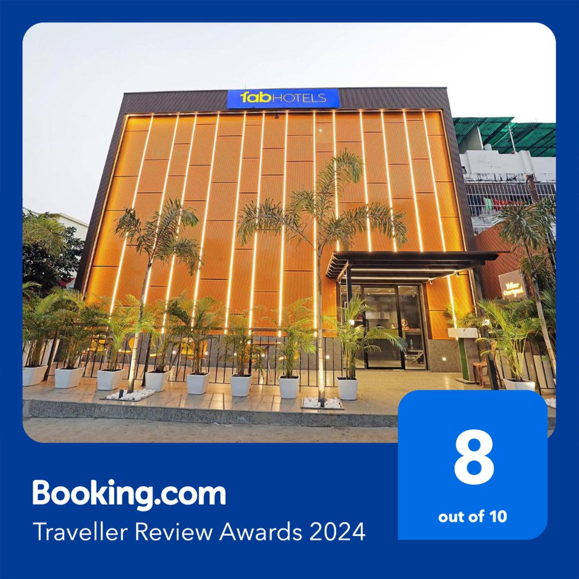 Fabhotel Oasis Yellow Courtyard 博帕尔 外观 照片